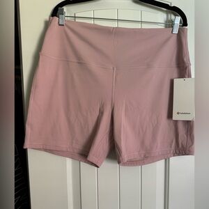 lululemon athletica Align High-Rise Bike Shorts Sz 18 pink haze NWT